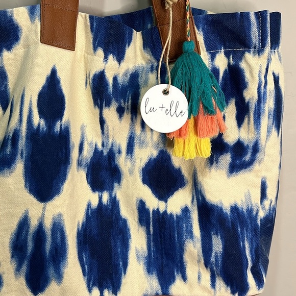 Lu & Elle Purse Bag Tote Tie Dye Tassel Blue Beach Boho Travel Island Laguna - Picture 3 of 10